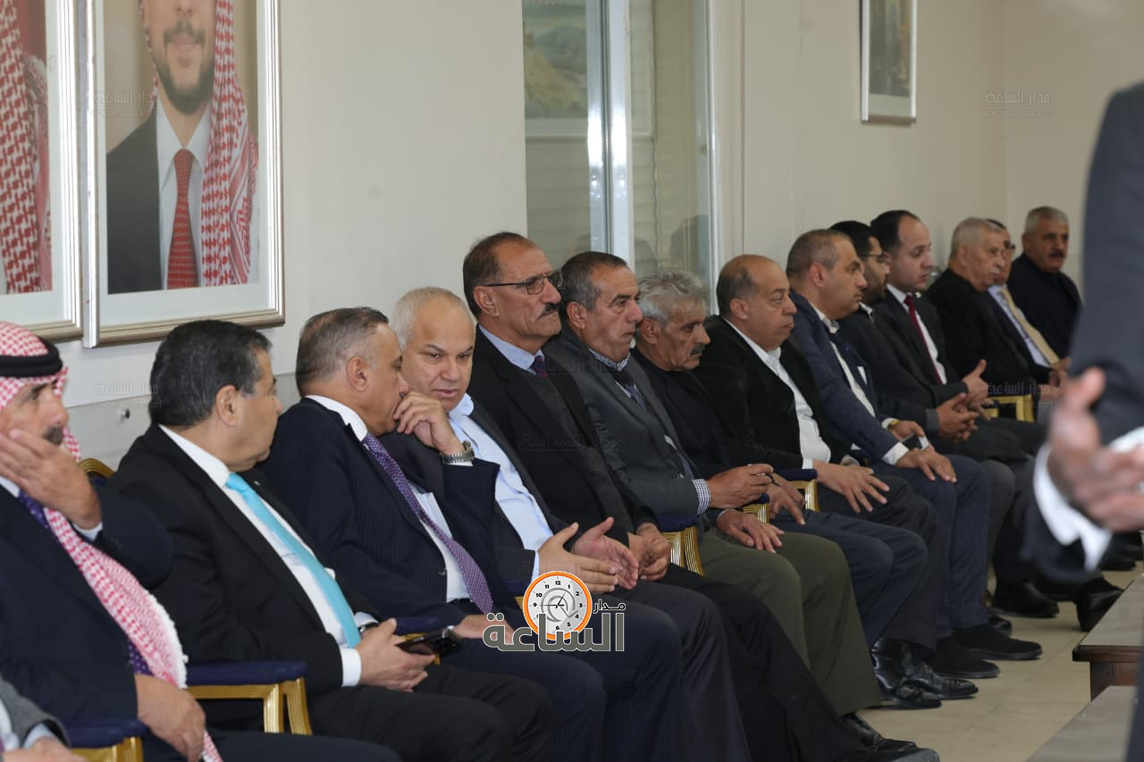 Madar Al-Saa Images 0.1295562225284762