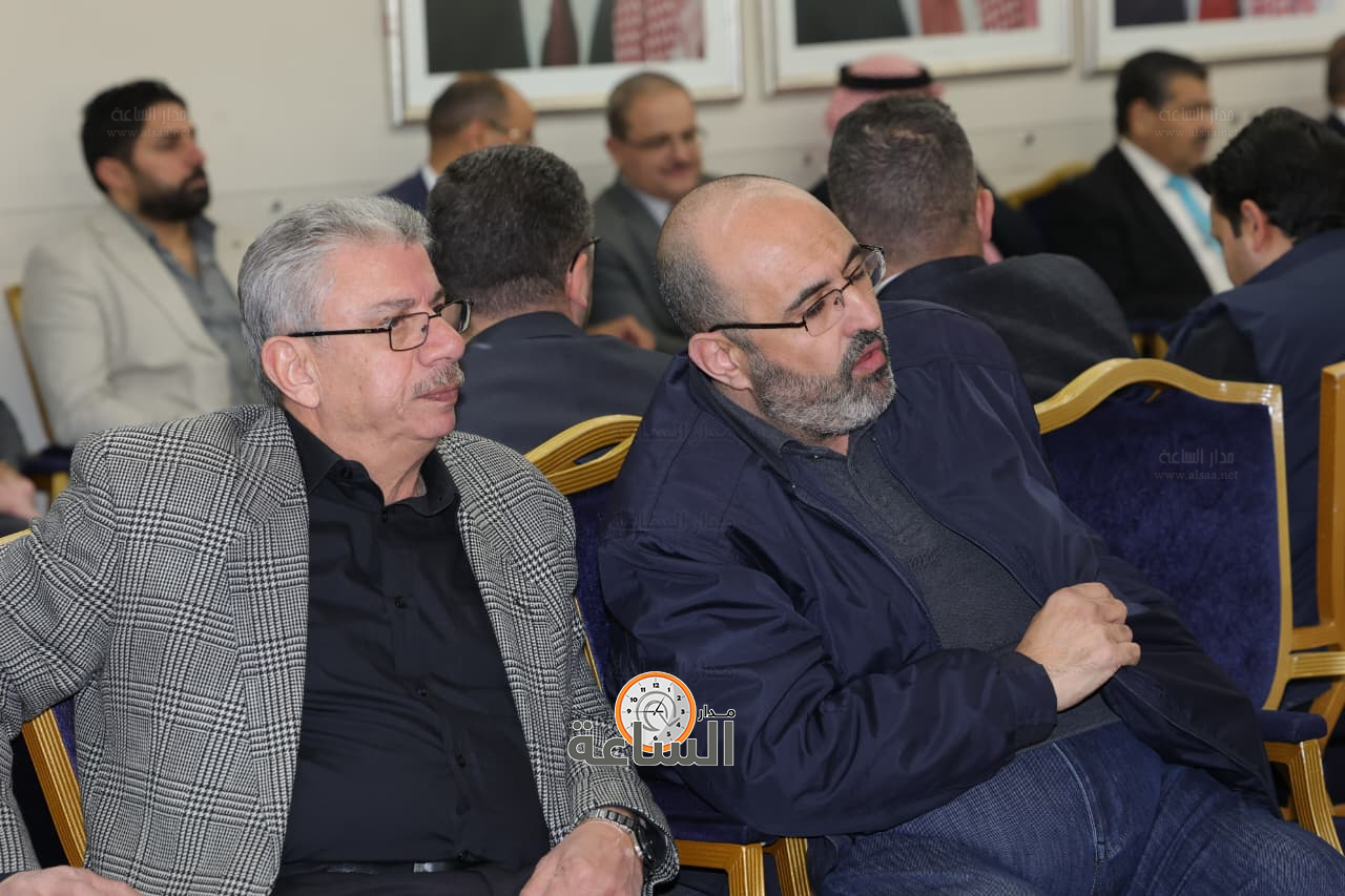 Madar Al-Saa Images 0.2606597176157197