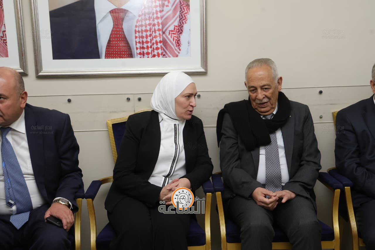 Madar Al-Saa Images 0.6138738797114826