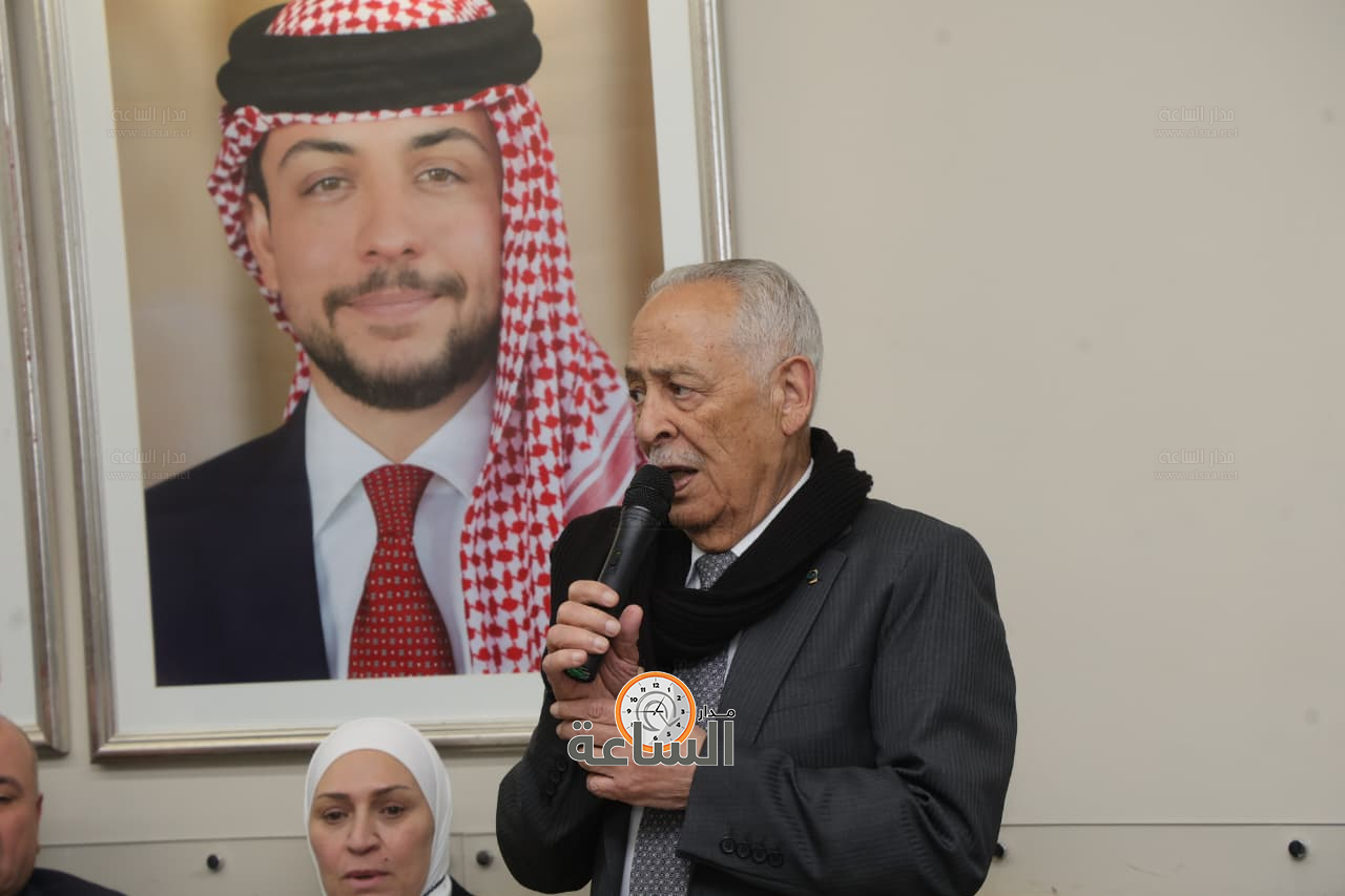 Madar Al-Saa Images 0.8788796888553353