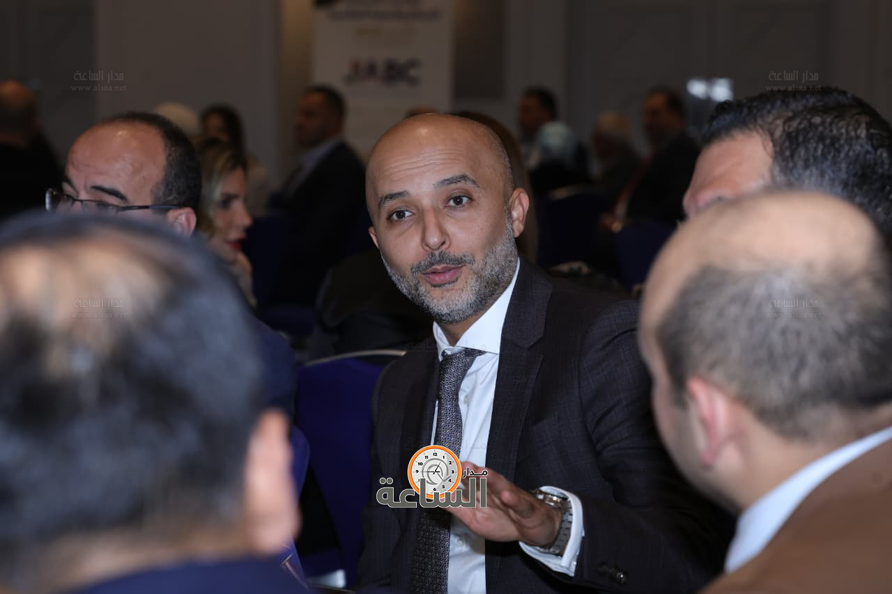 Madar Al-Saa Images 0.9418287423571904