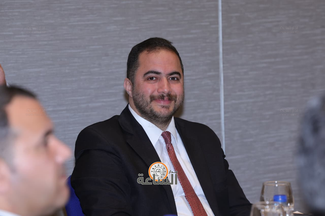 Madar Al-Saa Images 0.46340968017381146