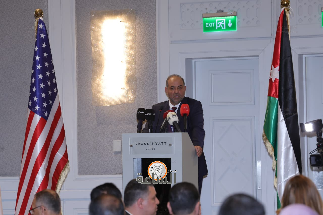 Madar Al-Saa Images 0.13683097024664903