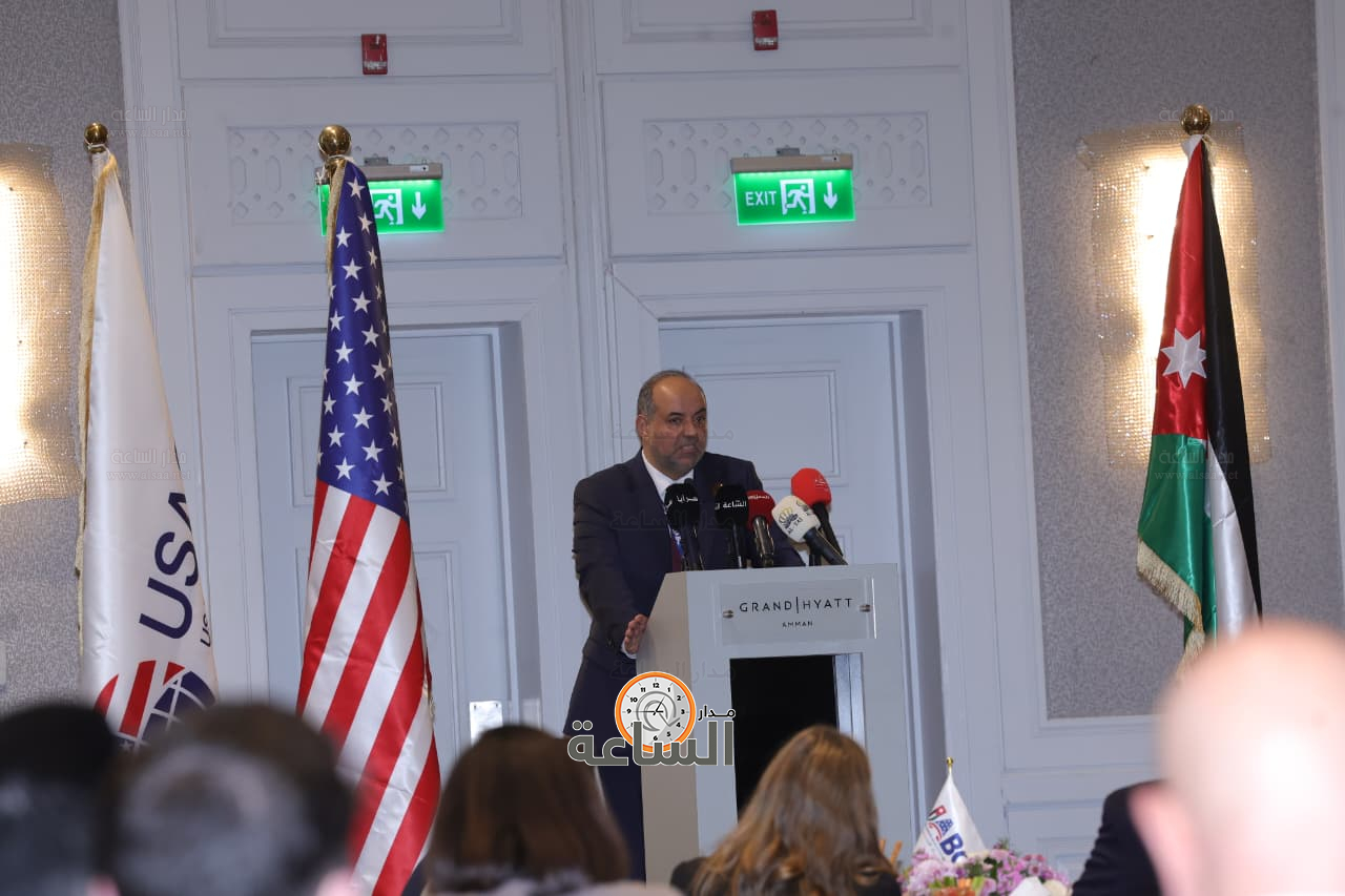 Madar Al-Saa Images 0.2459794922365771