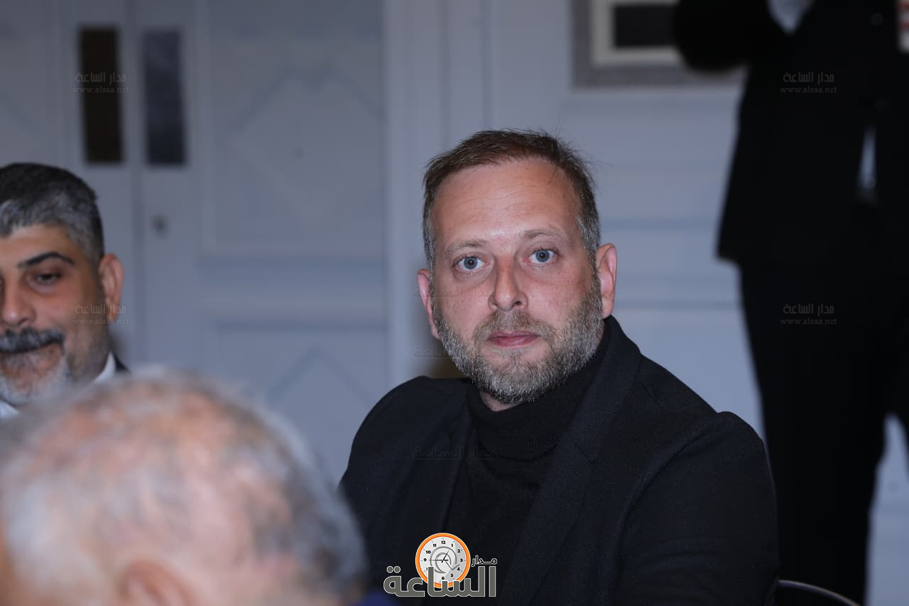 Madar Al-Saa Images 0.40815719051854726