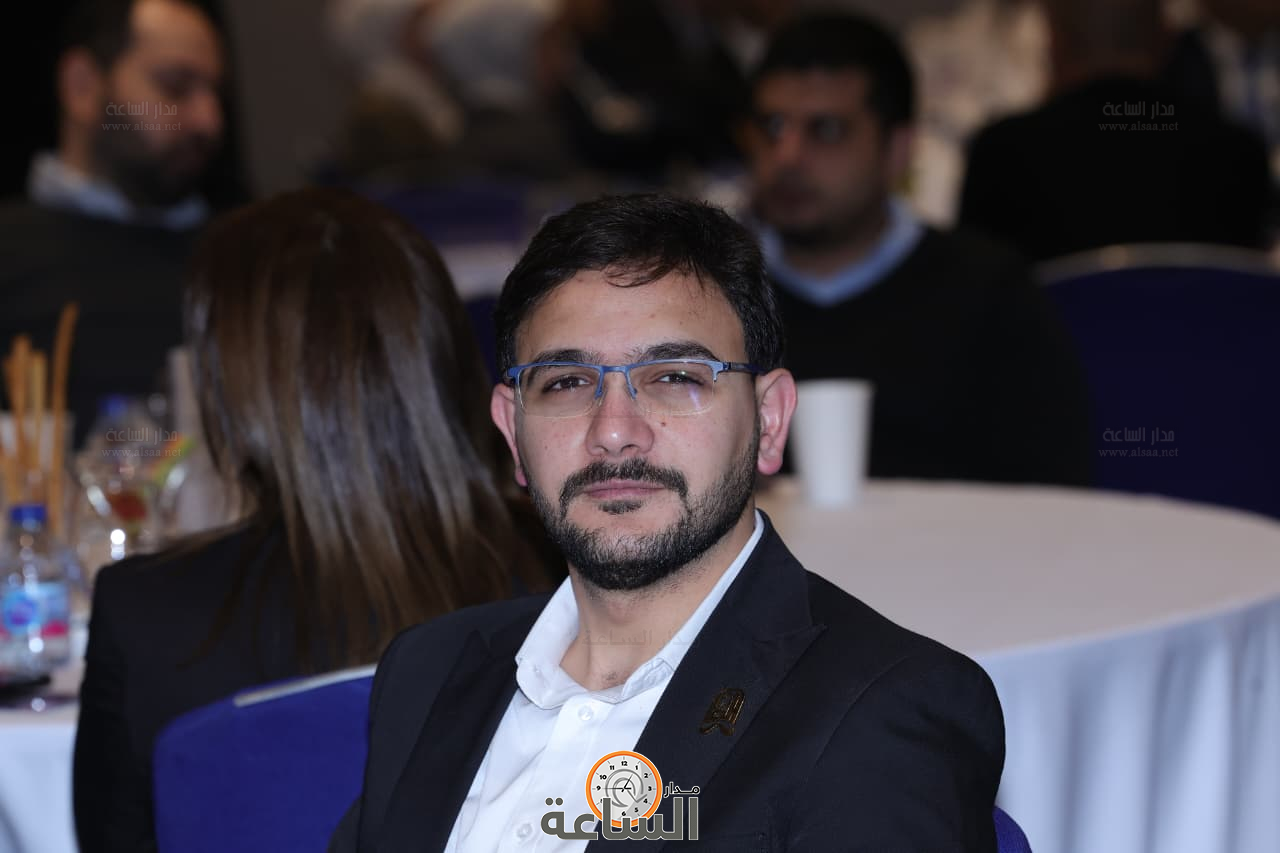 Madar Al-Saa Images 0.04108647284156375