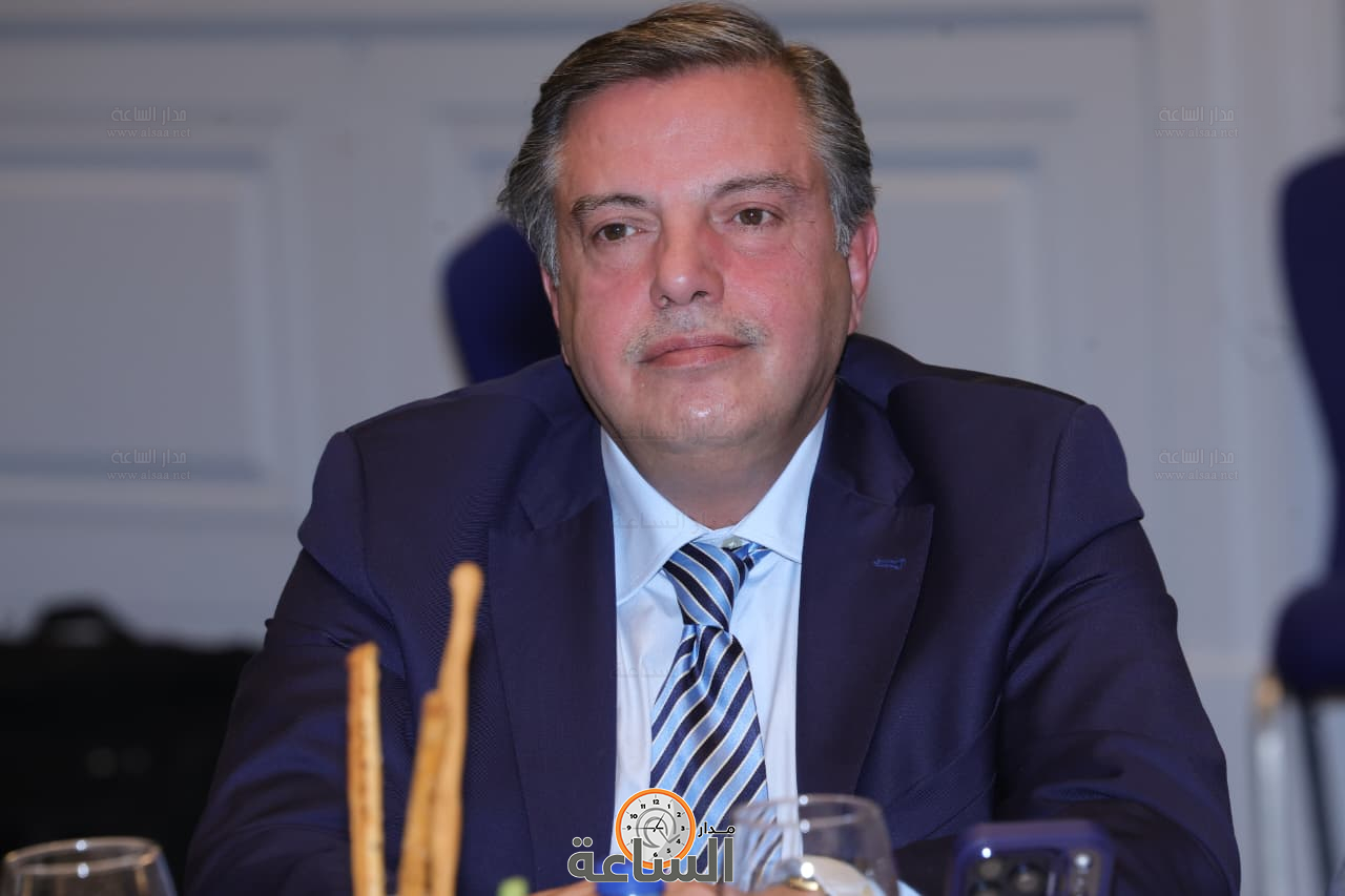 Madar Al-Saa Images 0.4917168157707984