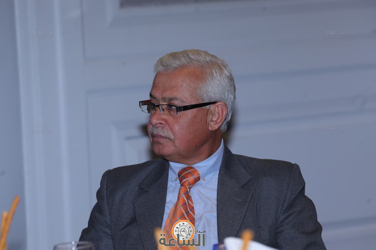 Madar Al-Saa Images 0.7307826195816655