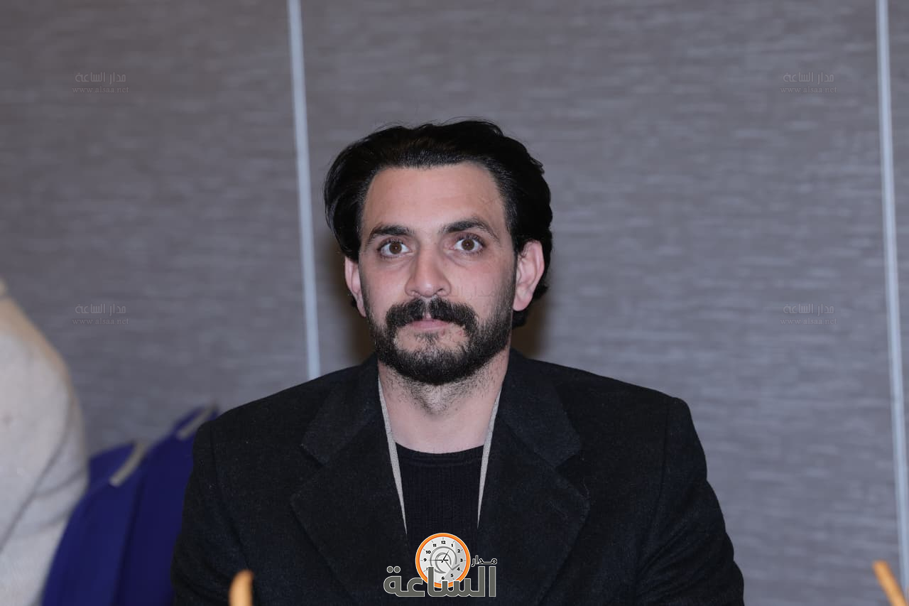 Madar Al-Saa Images 0.3364097417796118