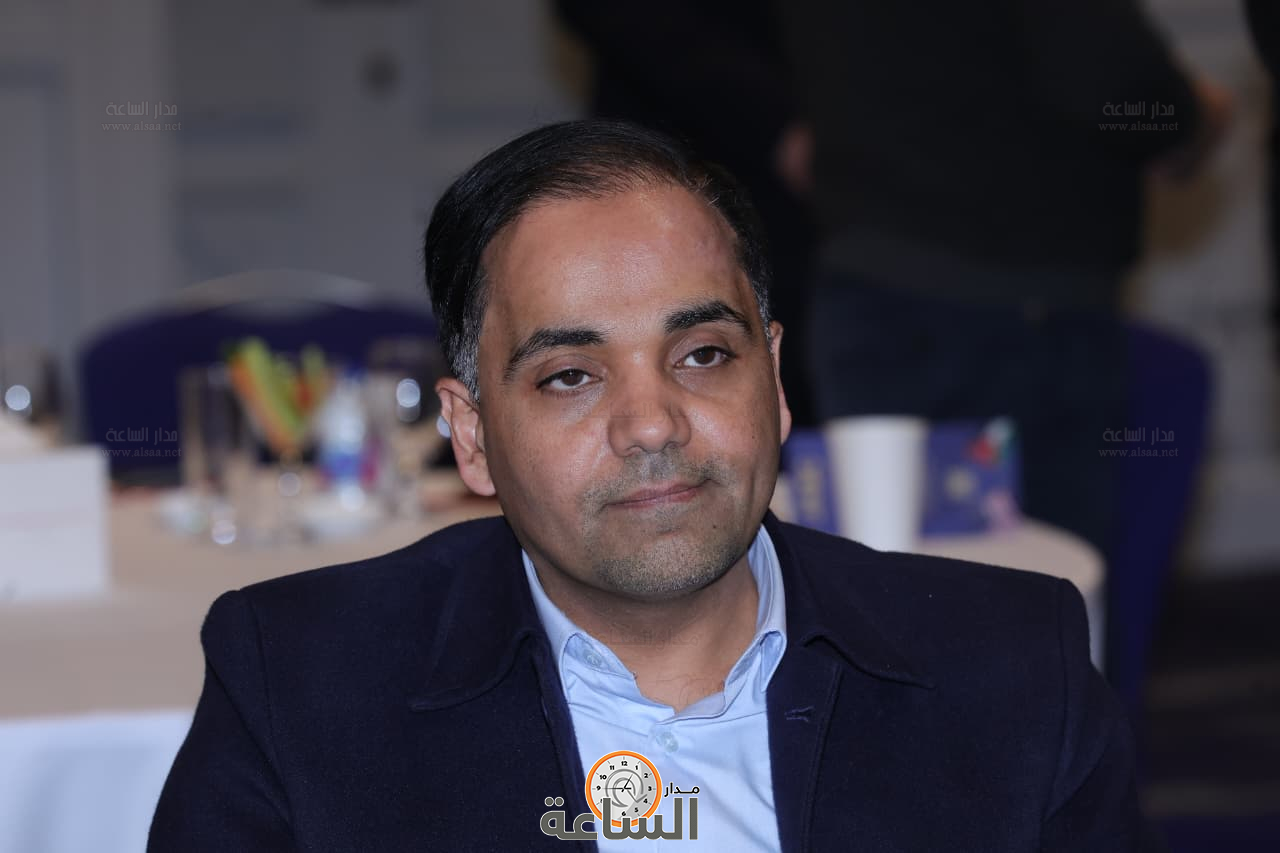 Madar Al-Saa Images 0.8236190202222319