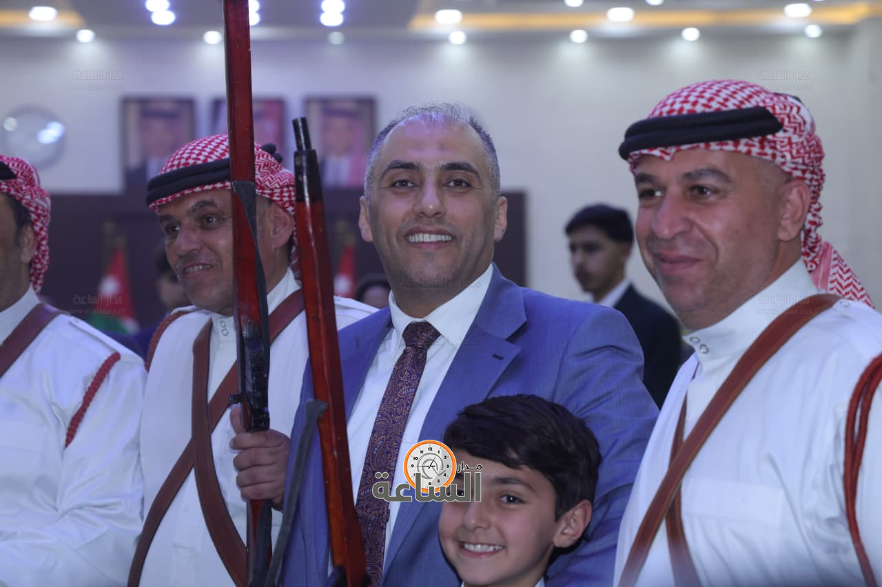 Madar Al-Saa Images 0.8608084886094264