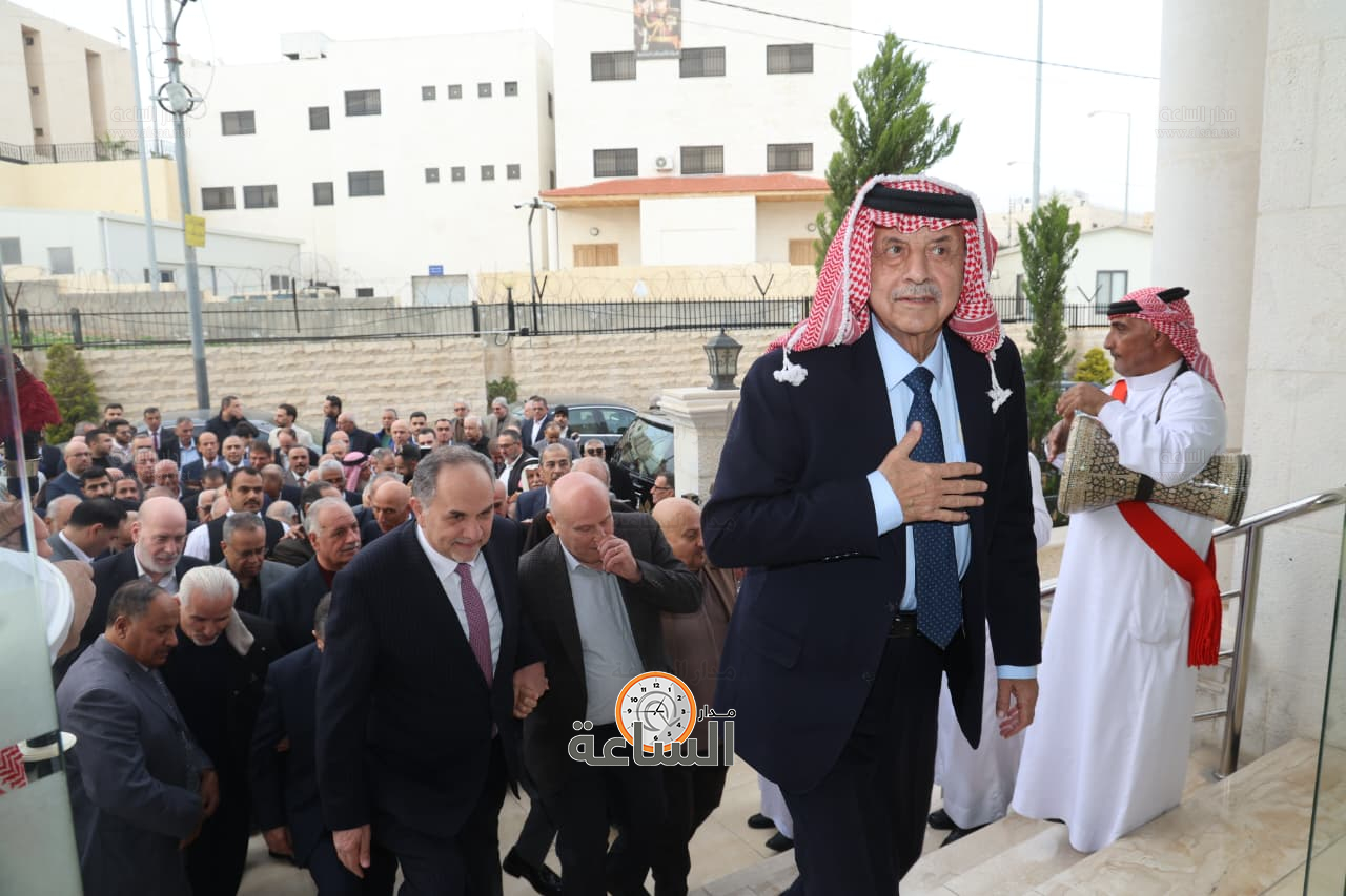 Madar Al-Saa Images 0.5486717014390285