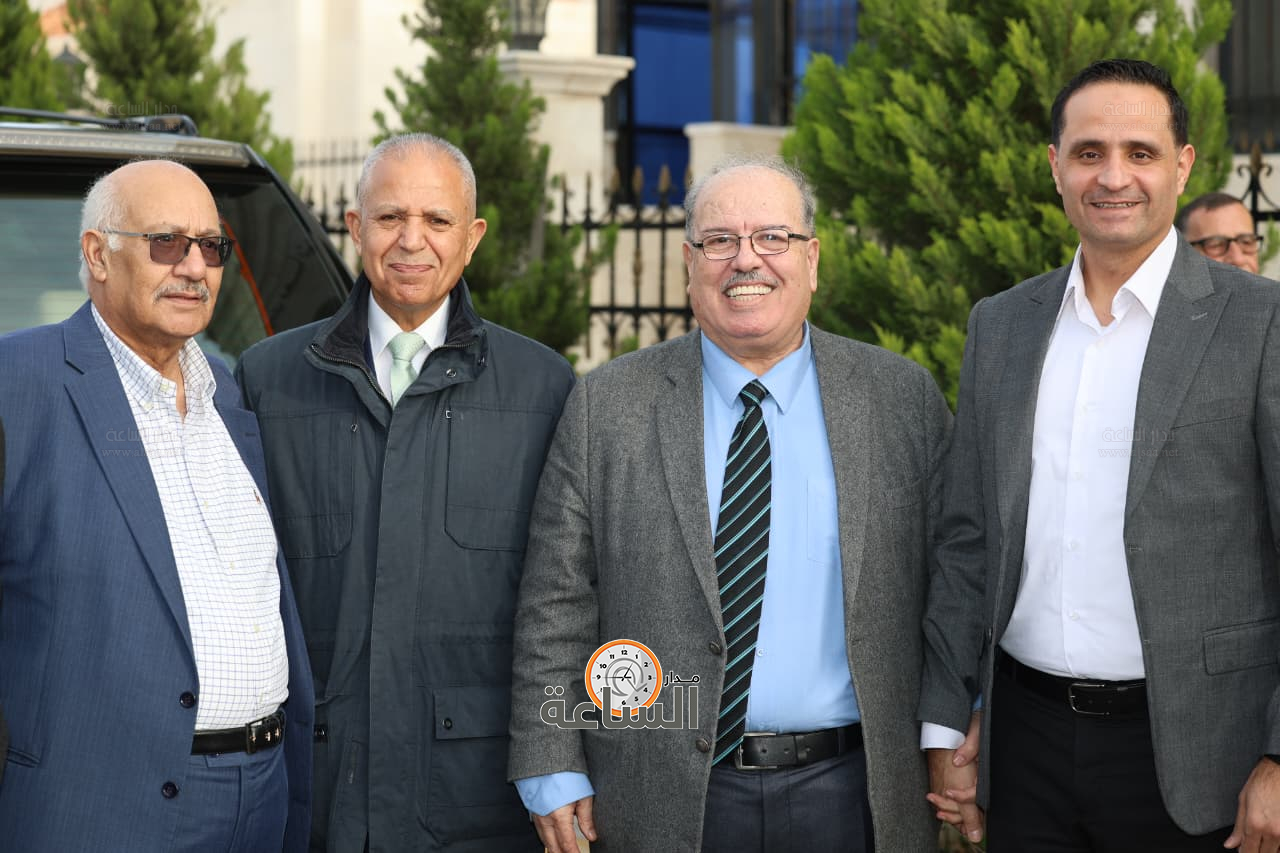 Madar Al-Saa Images 0.12309660355391705