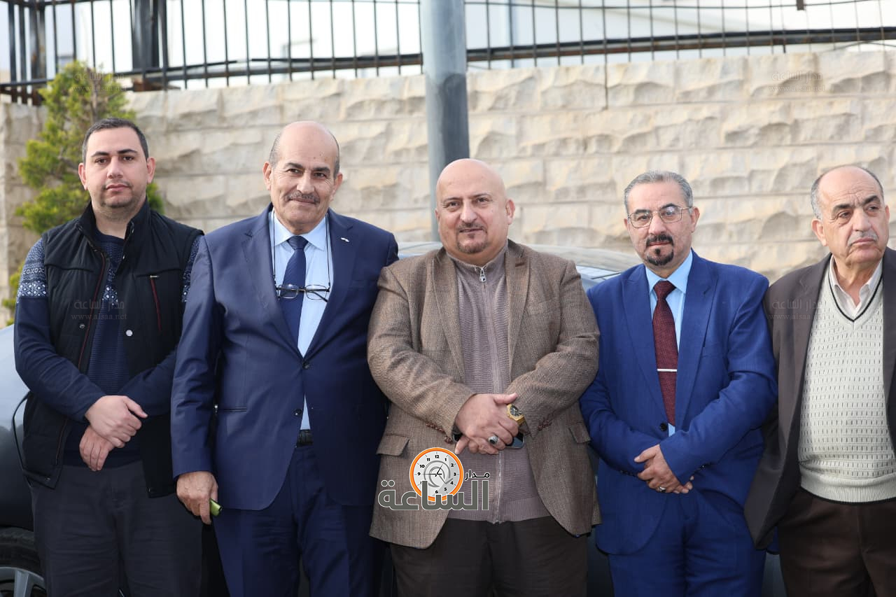 Madar Al-Saa Images 0.4858623986648606