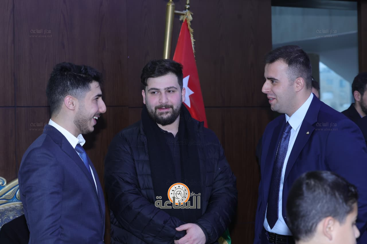 Madar Al-Saa Images 0.6882036476805186