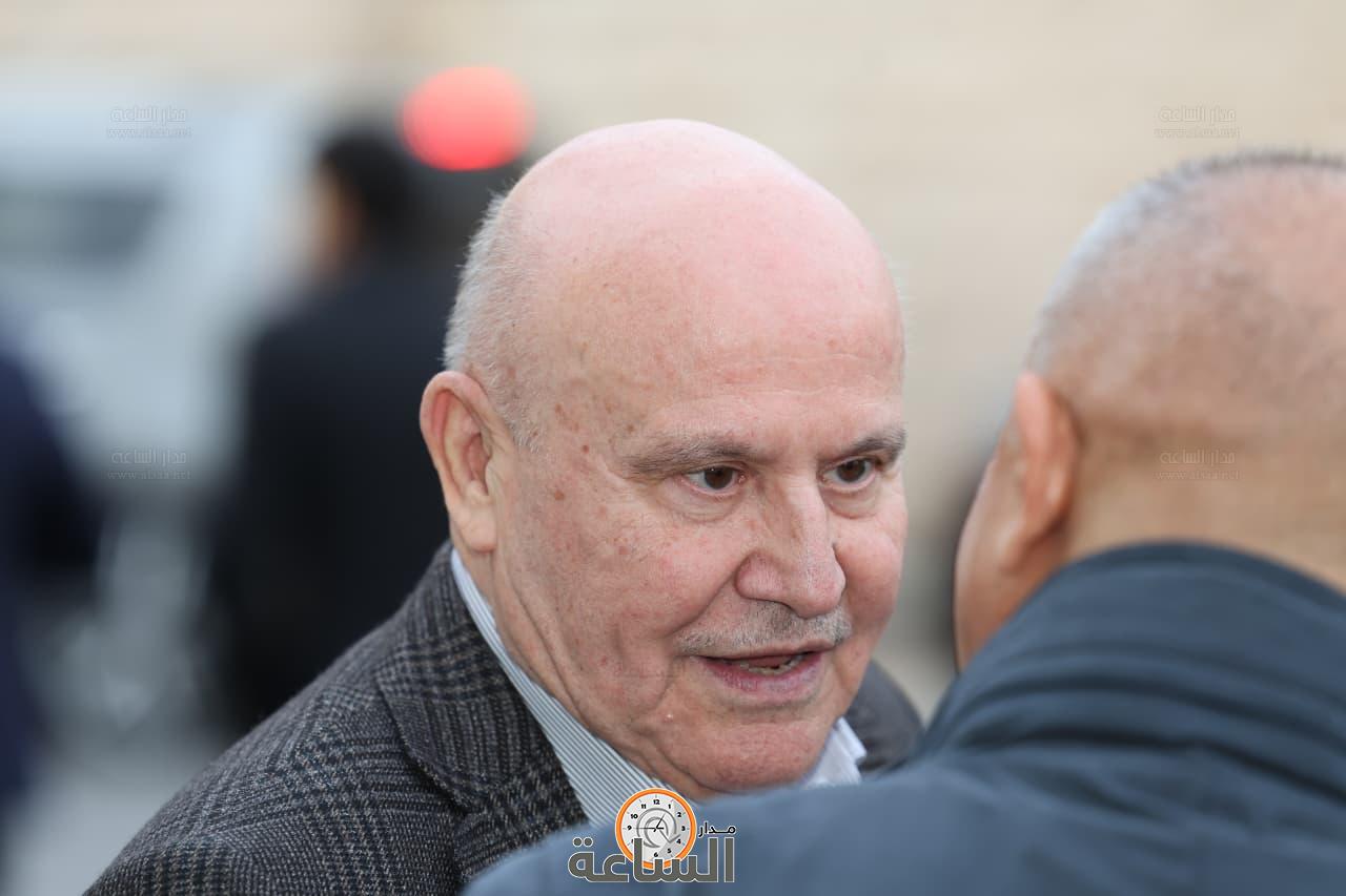 Madar Al-Saa Images 0.8569140269210858