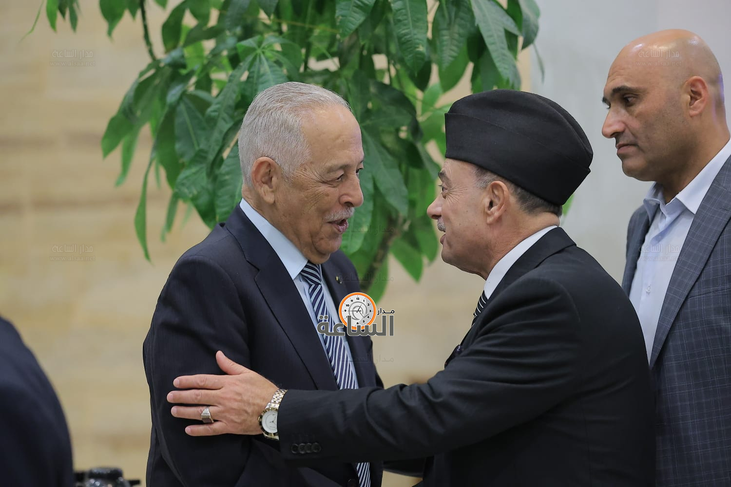 Madar Al-Saa Images 0.2983652555650751