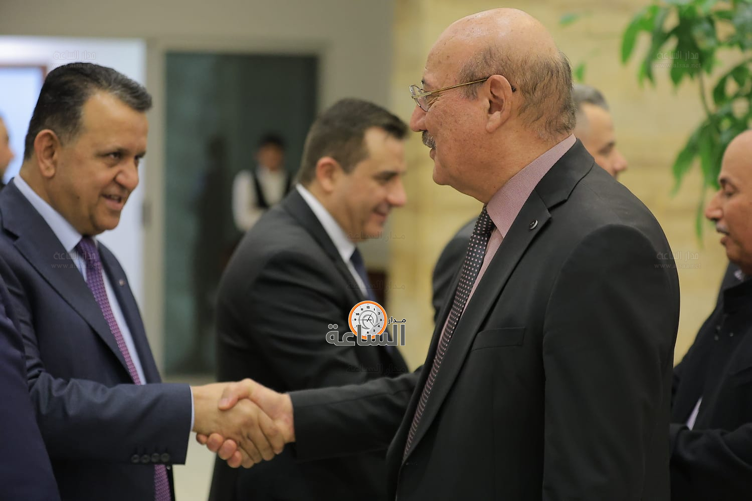 Madar Al-Saa Images 0.8238859111575303