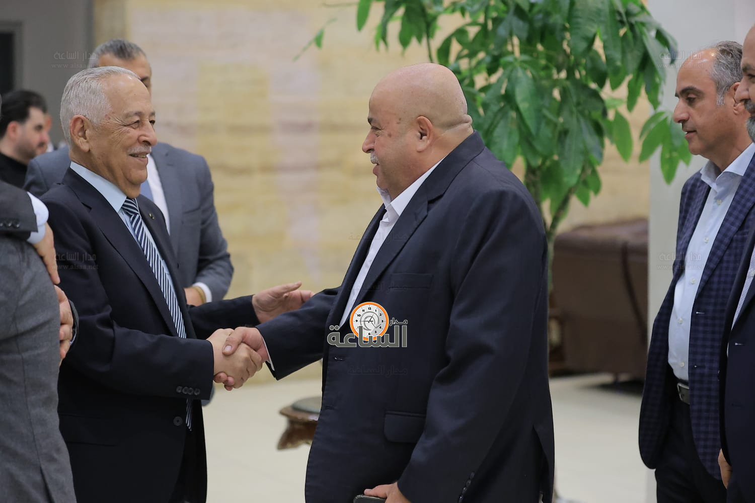 Madar Al-Saa Images 0.01428177072736836