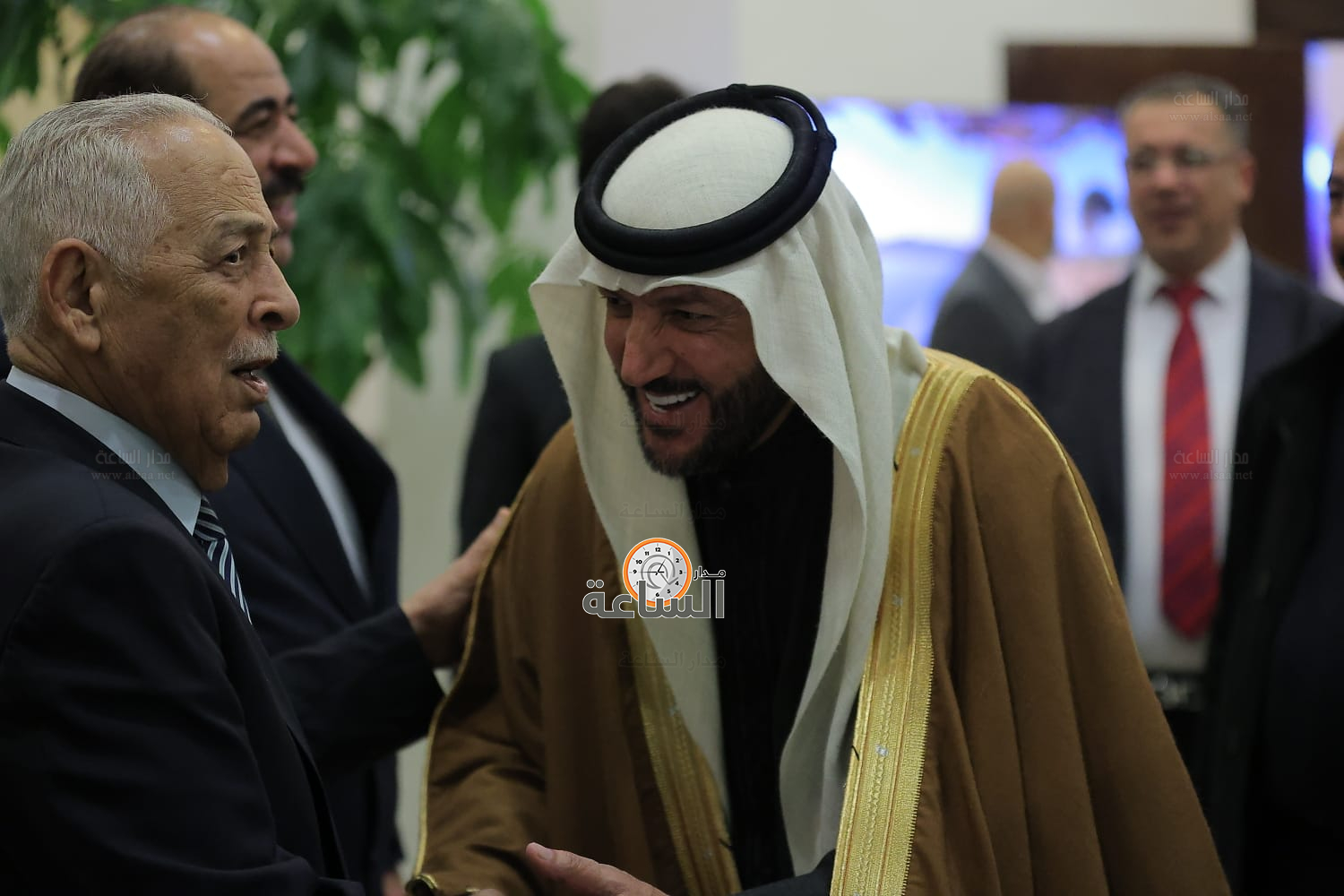 Madar Al-Saa Images 0.29964068677352473