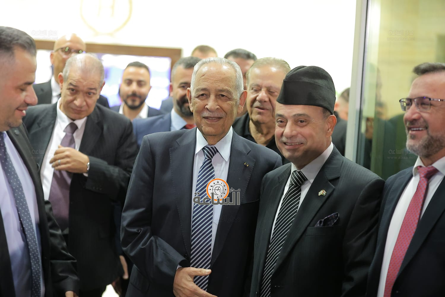 Madar Al-Saa Images 0.3865458434087391