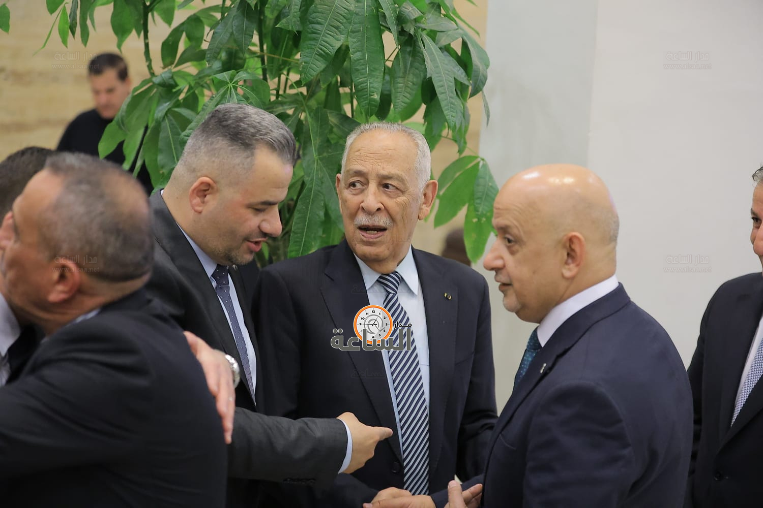 Madar Al-Saa Images 0.022154476436803683