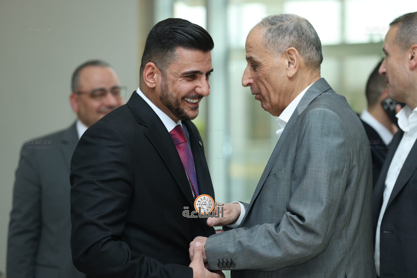 Madar Al-Saa Images 0.5695947276497396