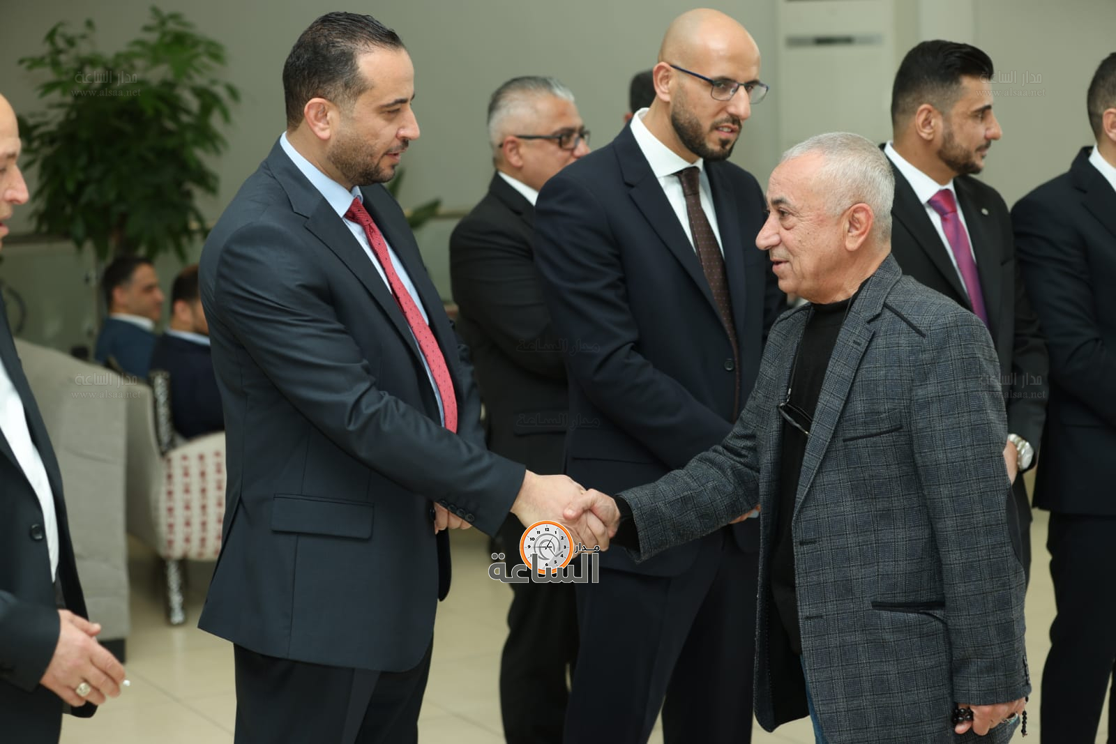 Madar Al-Saa Images 0.3880828748574382