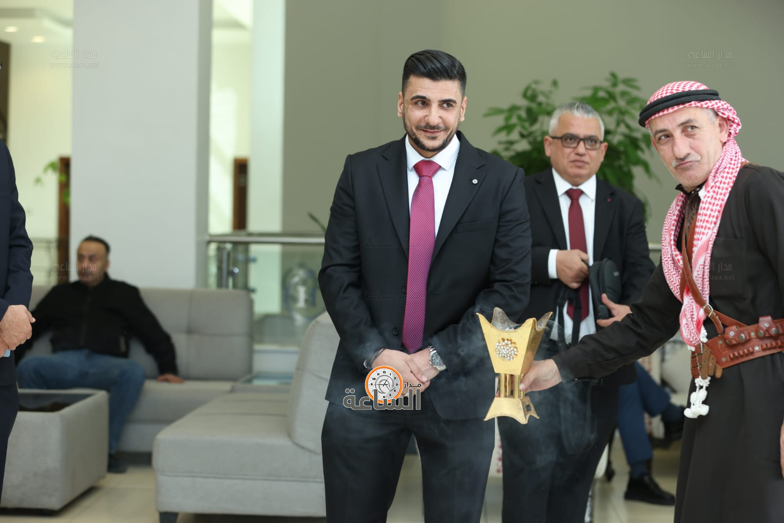 Madar Al-Saa Images 0.5171285976867737