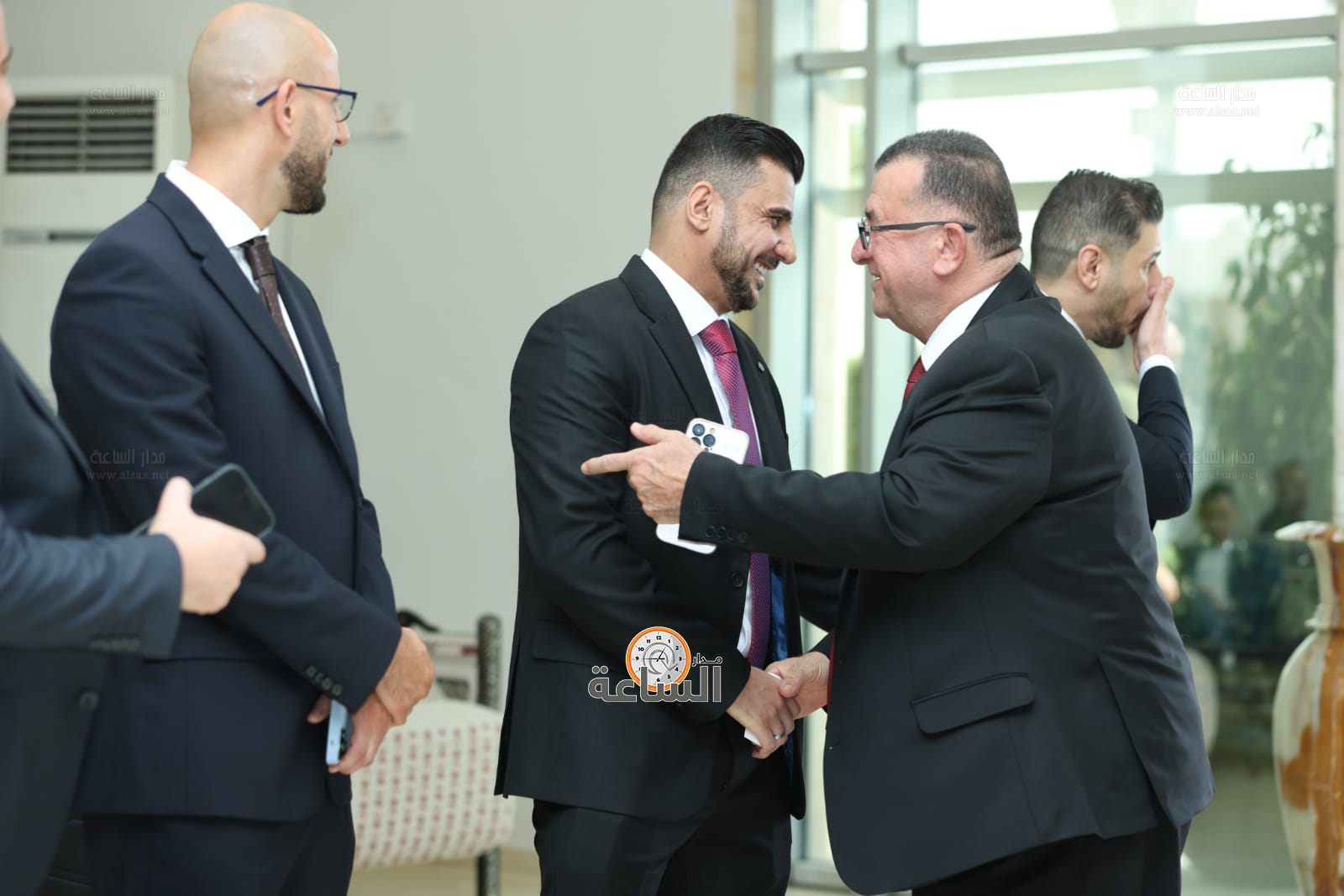 Madar Al-Saa Images 0.3315136480523976