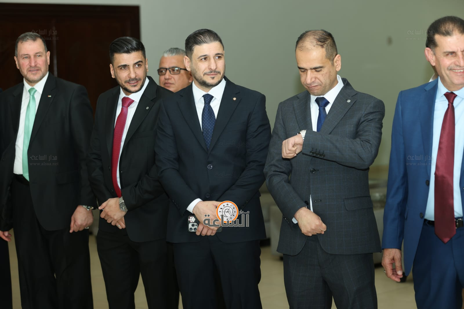 Madar Al-Saa Images 0.41631657501777375