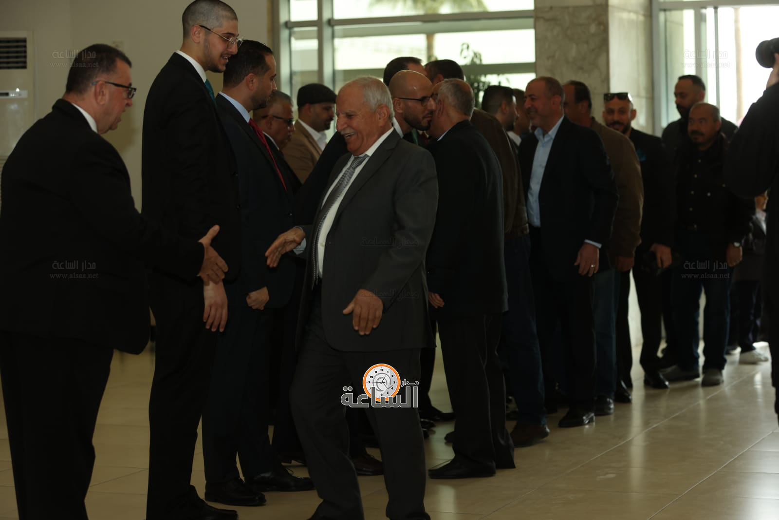 Madar Al-Saa Images 0.35723888698683615