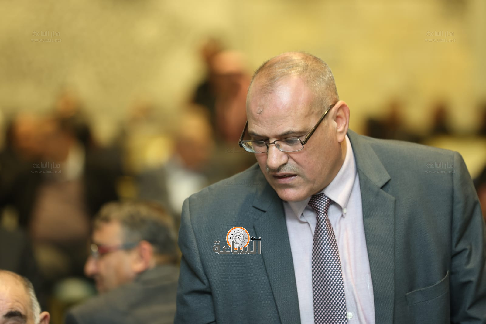 Madar Al-Saa Images 0.4351058318887615