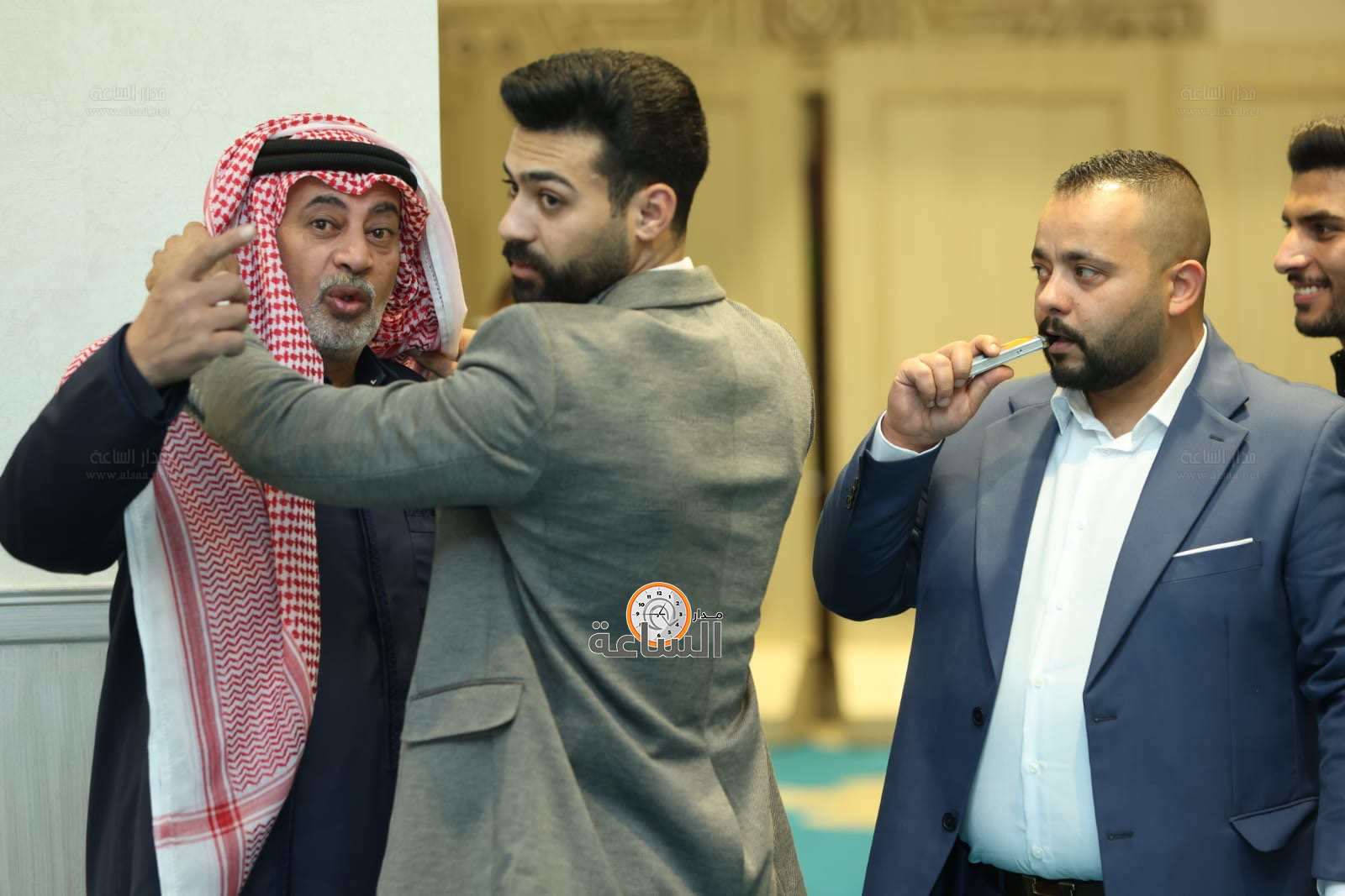 Madar Al-Saa Images 0.7162645823451681