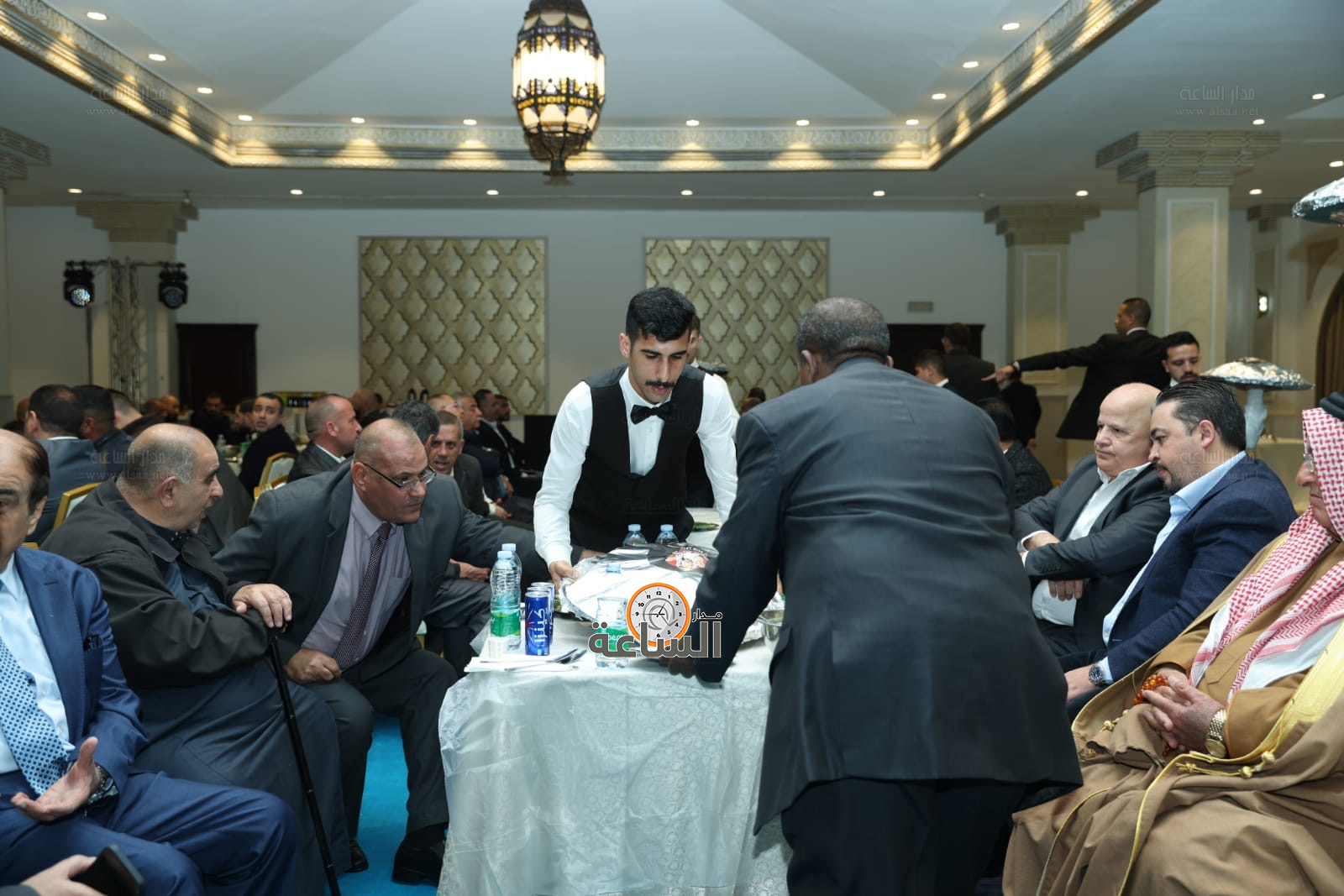 Madar Al-Saa Images 0.8037532613133006