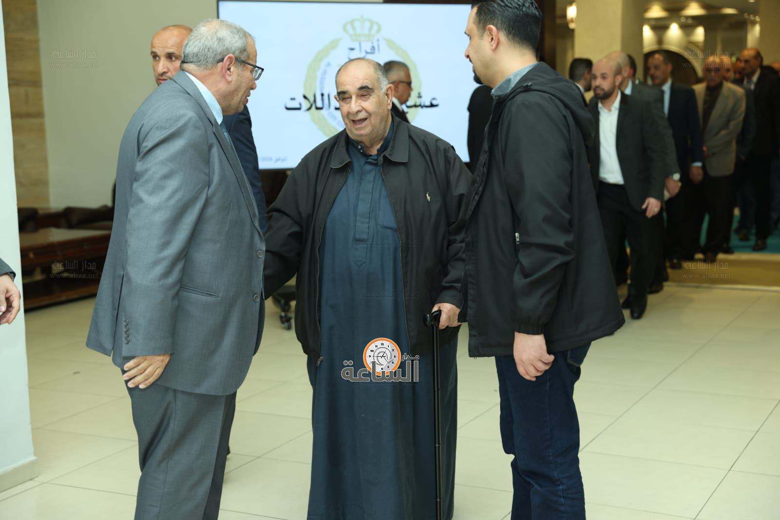 Madar Al-Saa Images 0.37376366267281713