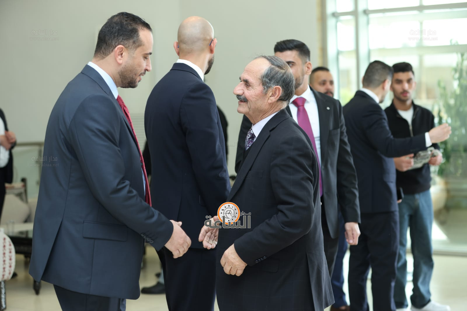 Madar Al-Saa Images 0.03155061293079431