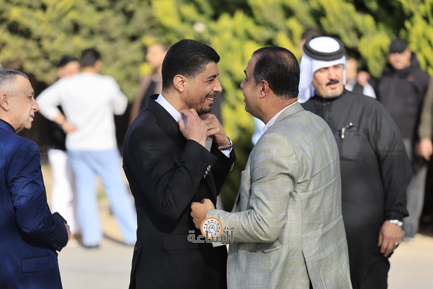 Madar Al-Saa Images 0.44609379483847333