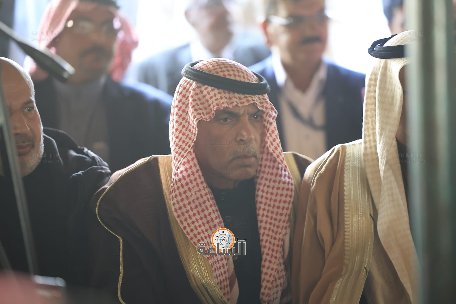 Madar Al-Saa Images 0.8050194436685226