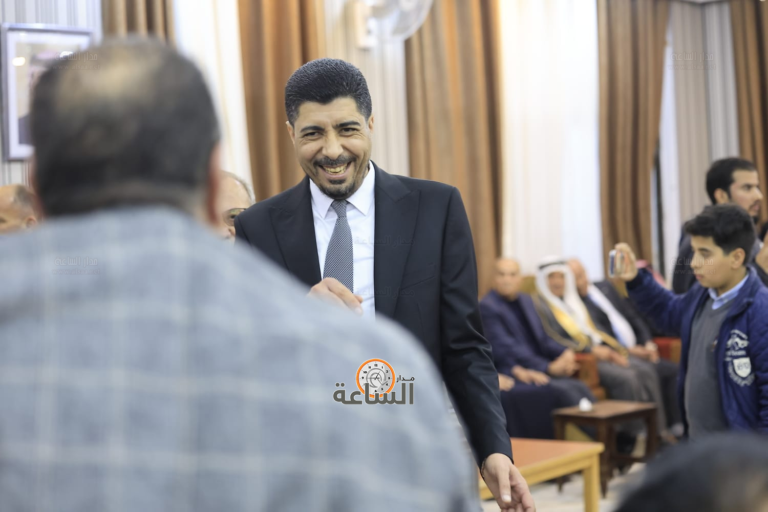 Madar Al-Saa Images 0.49355242434630675