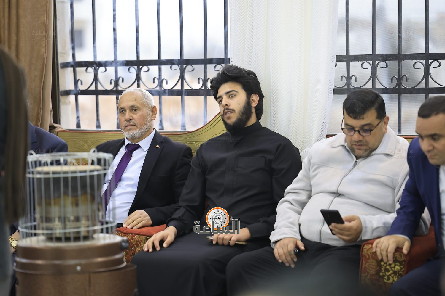 Madar Al-Saa Images 0.46961768045352303