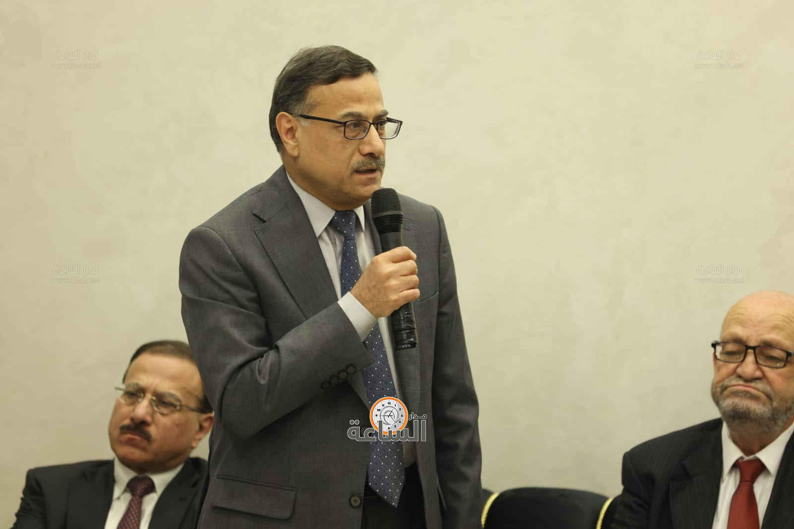 Madar Al-Saa Images 0.14152036508035748