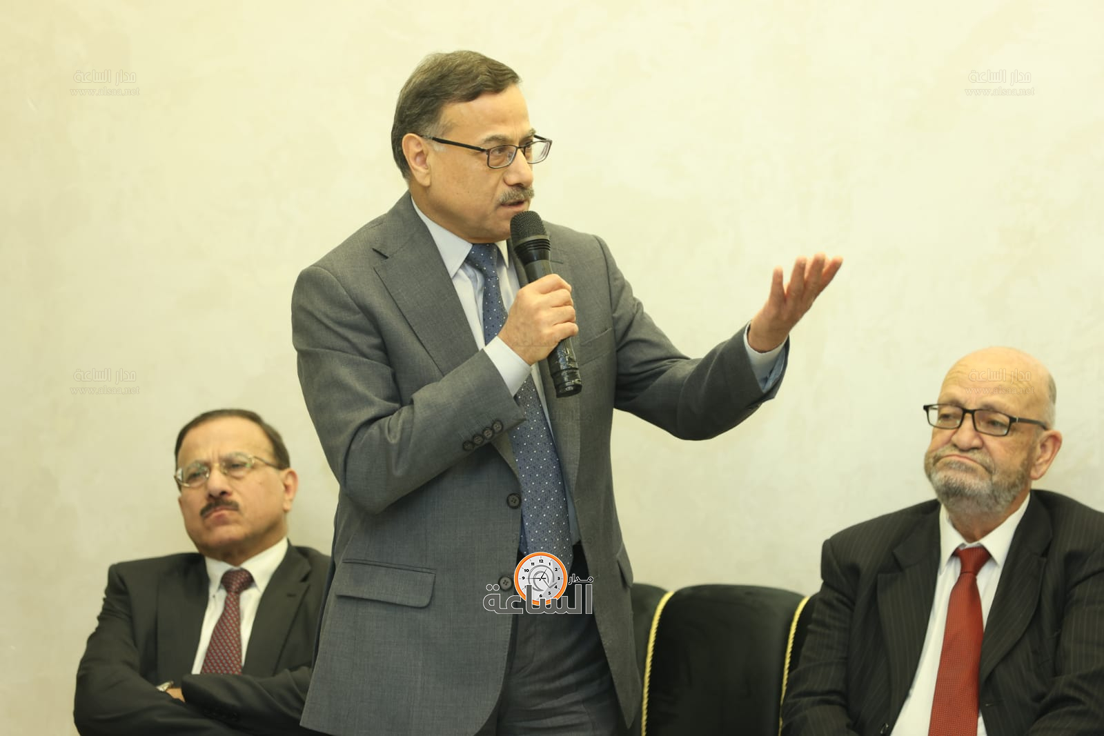 Madar Al-Saa Images 0.5373900492986818