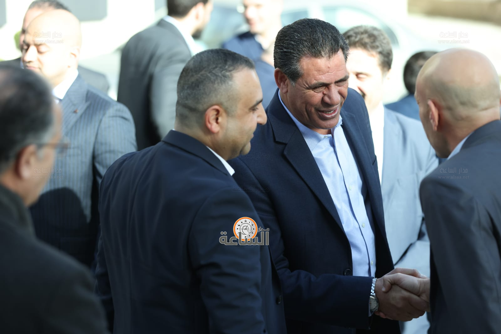 Madar Al-Saa Images 0.2472595875095135