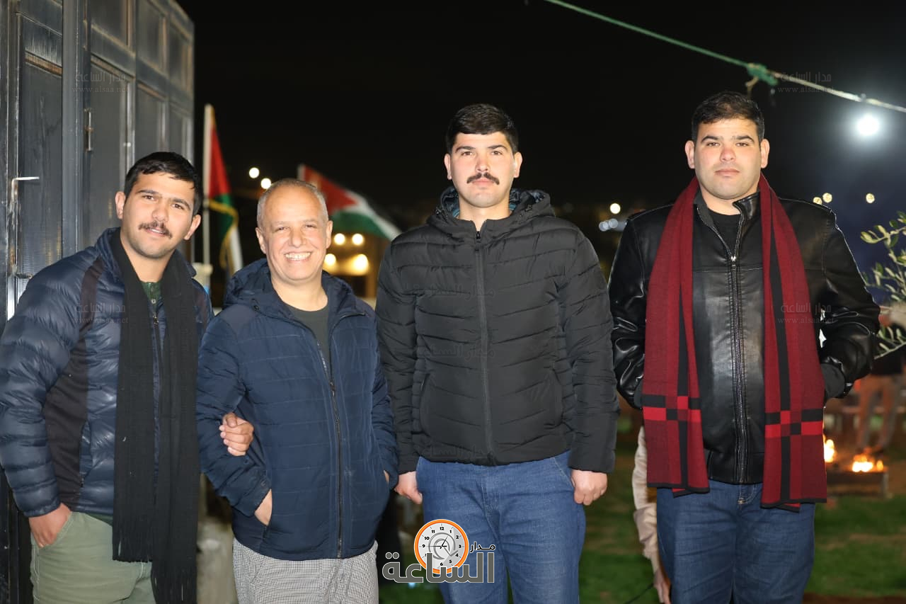 Madar Al-Saa Images 0.7624186505245037