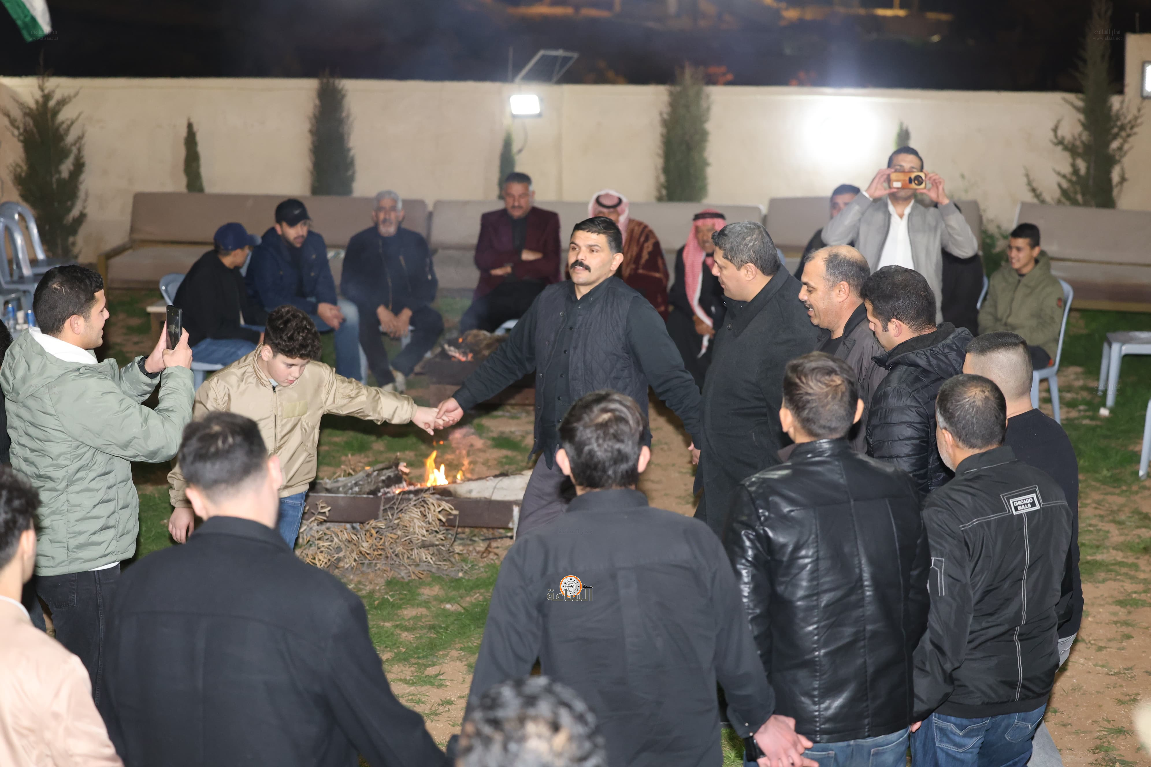 Madar Al-Saa Images 0.4458377441119816