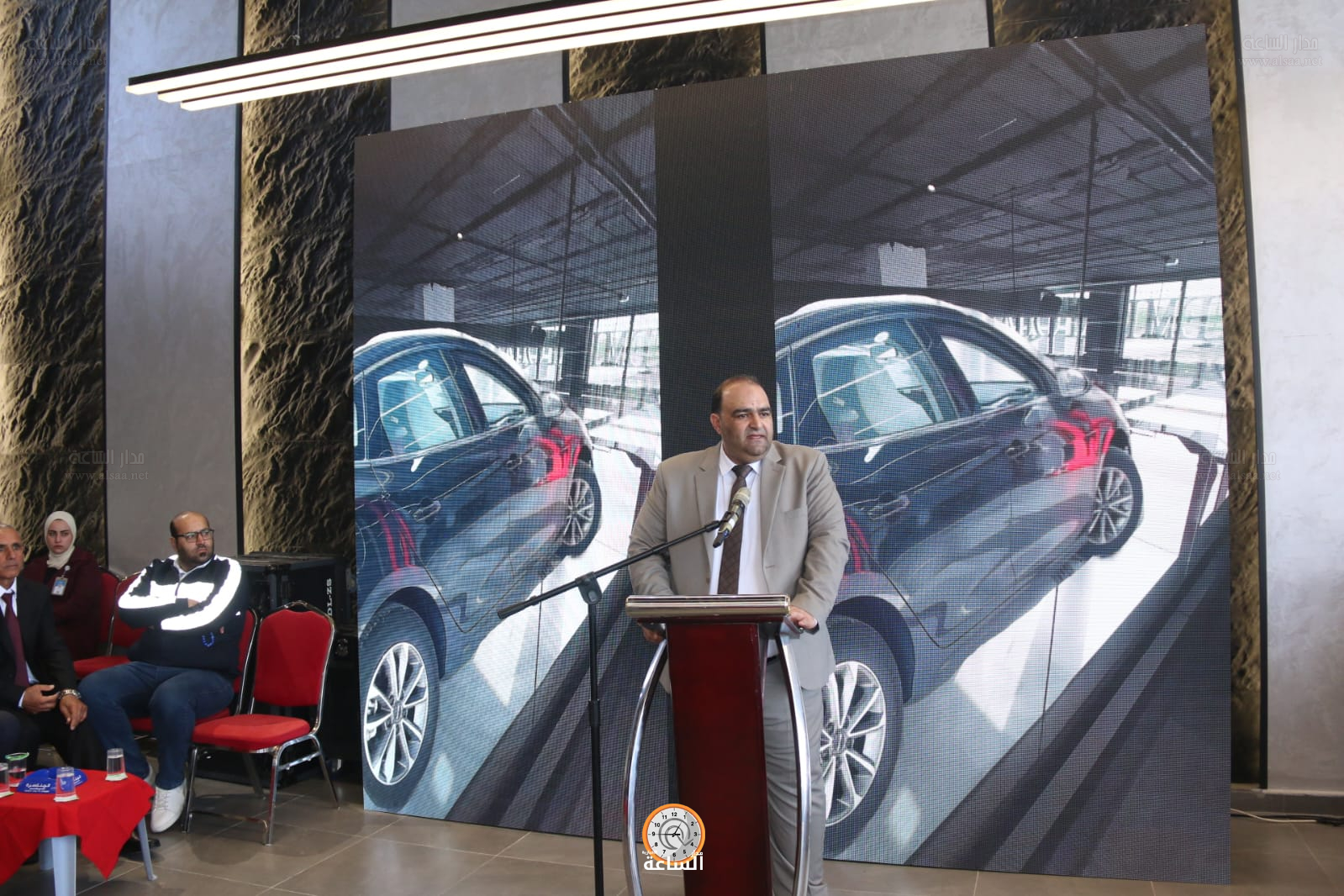 Madar Al-Saa Images 0.6058110159594423