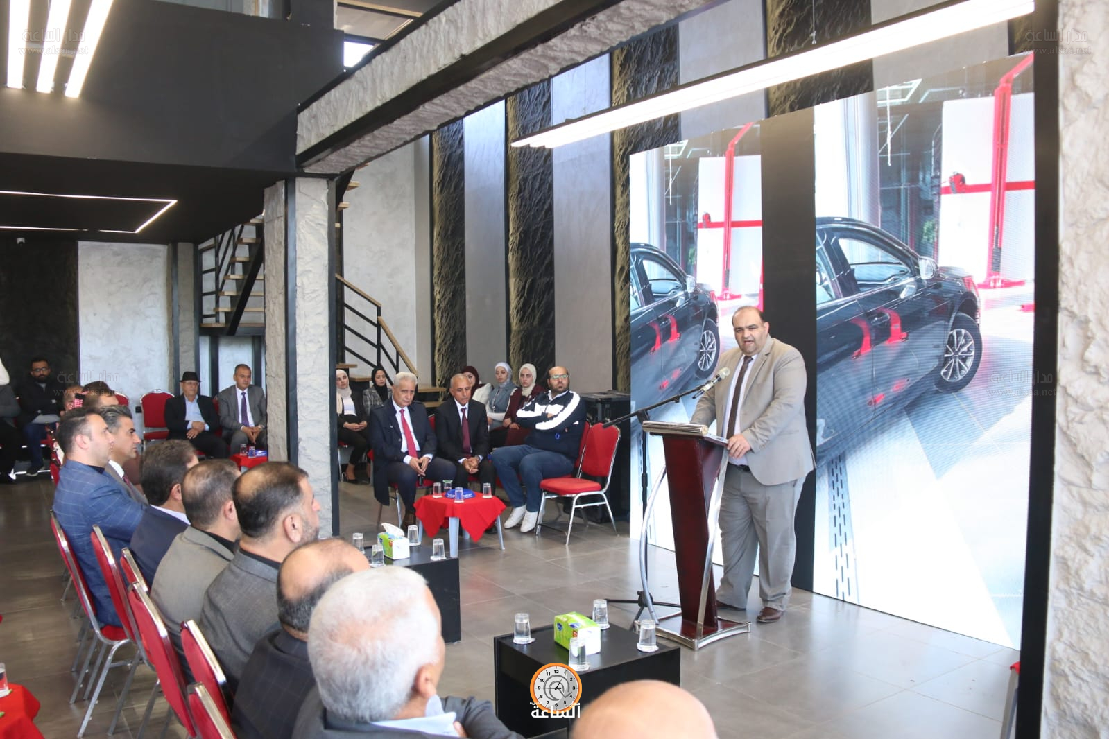 Madar Al-Saa Images 0.9876884247665829