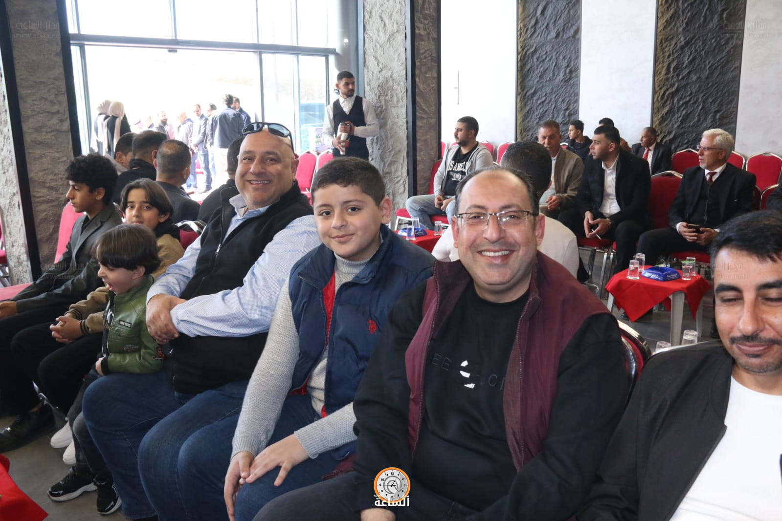 Madar Al-Saa Images 0.44576504717326004