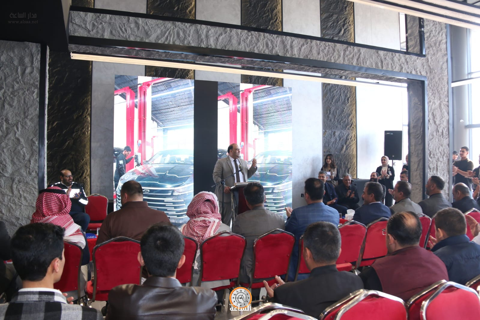 Madar Al-Saa Images 0.7062846267075826